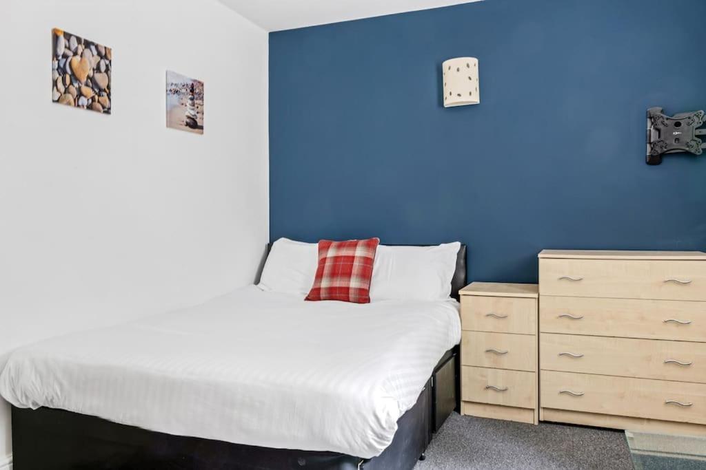 Luxurious 3 Bedroom Apartment In Park Estate Nottingham Bagian luar foto