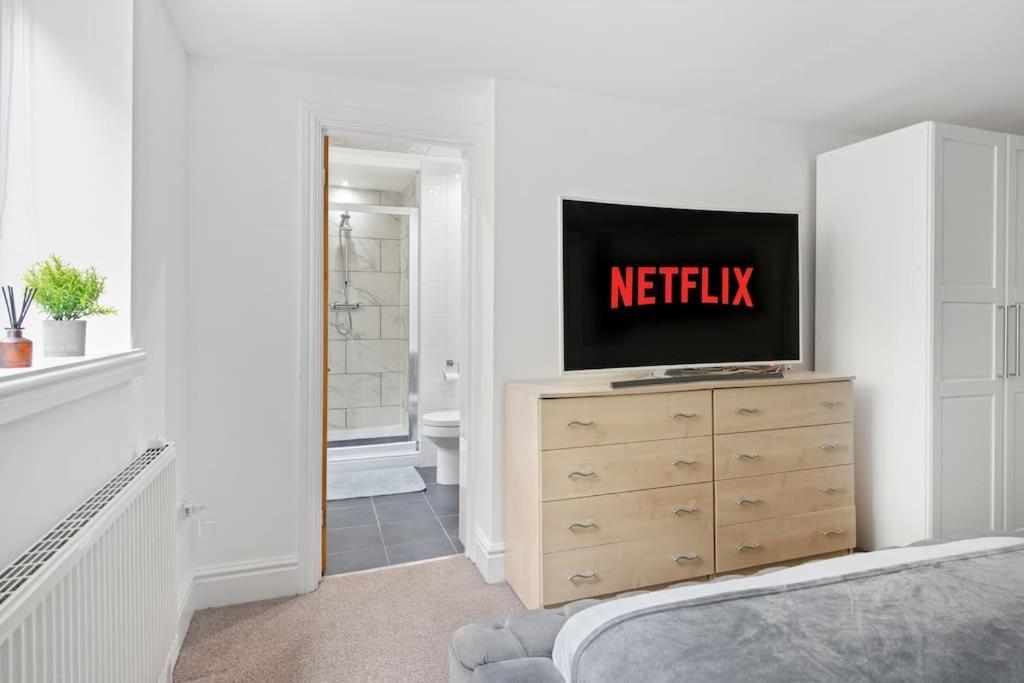 Luxurious 3 Bedroom Apartment In Park Estate Nottingham Bagian luar foto