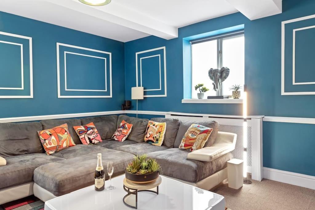 Luxurious 3 Bedroom Apartment In Park Estate Nottingham Bagian luar foto