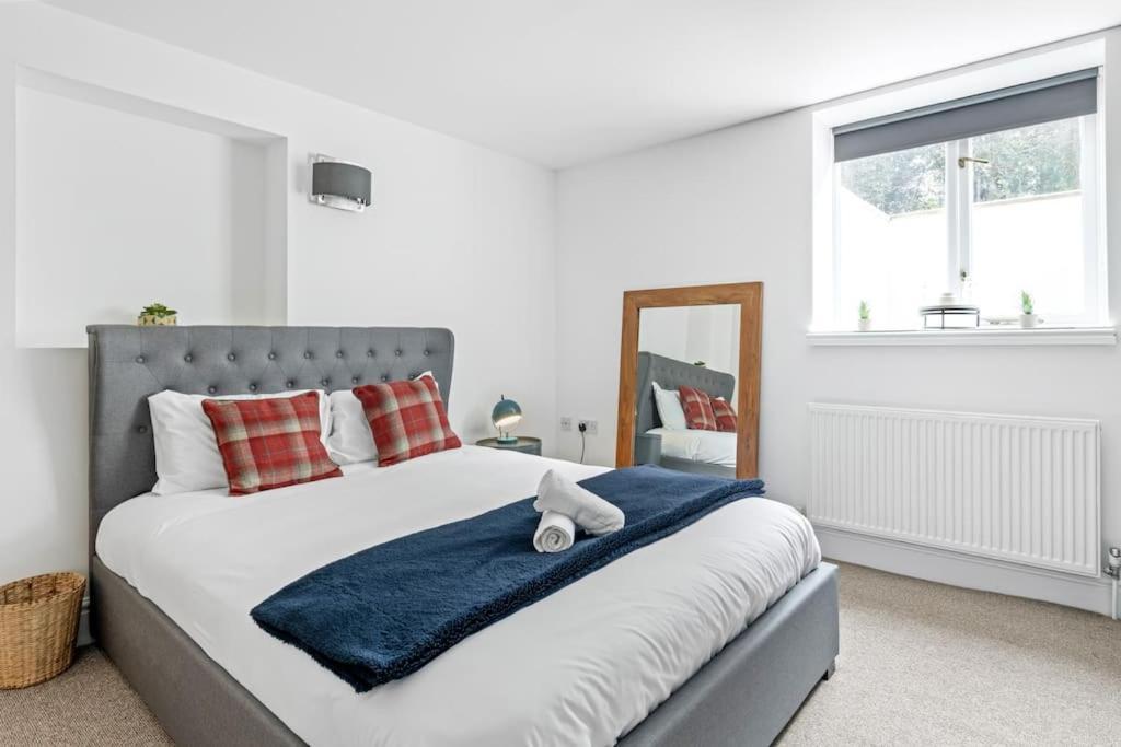 Luxurious 3 Bedroom Apartment In Park Estate Nottingham Bagian luar foto